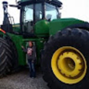 Meet your Posher, Danielle